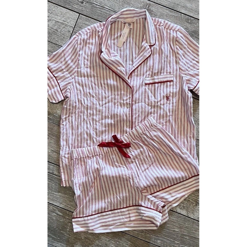 victoria secret pajama set M
